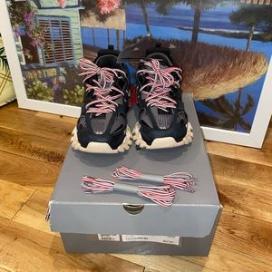 Balenciaga tracks black and red worn only once